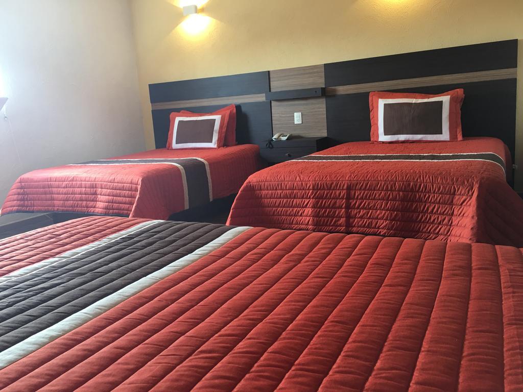 Ibeurohotel Guadalajara Expo Kültér fotó